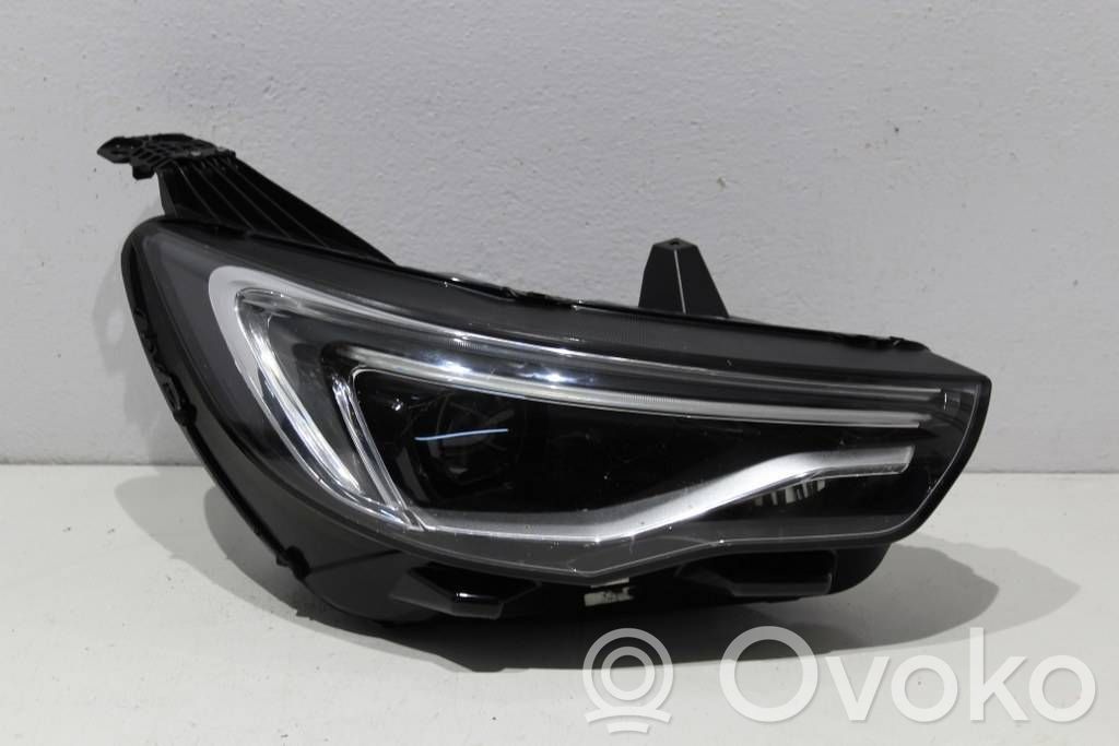 Opel Grandland X Lampa przednia 