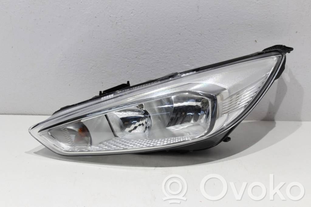 Ford Focus Scheinwerfer 