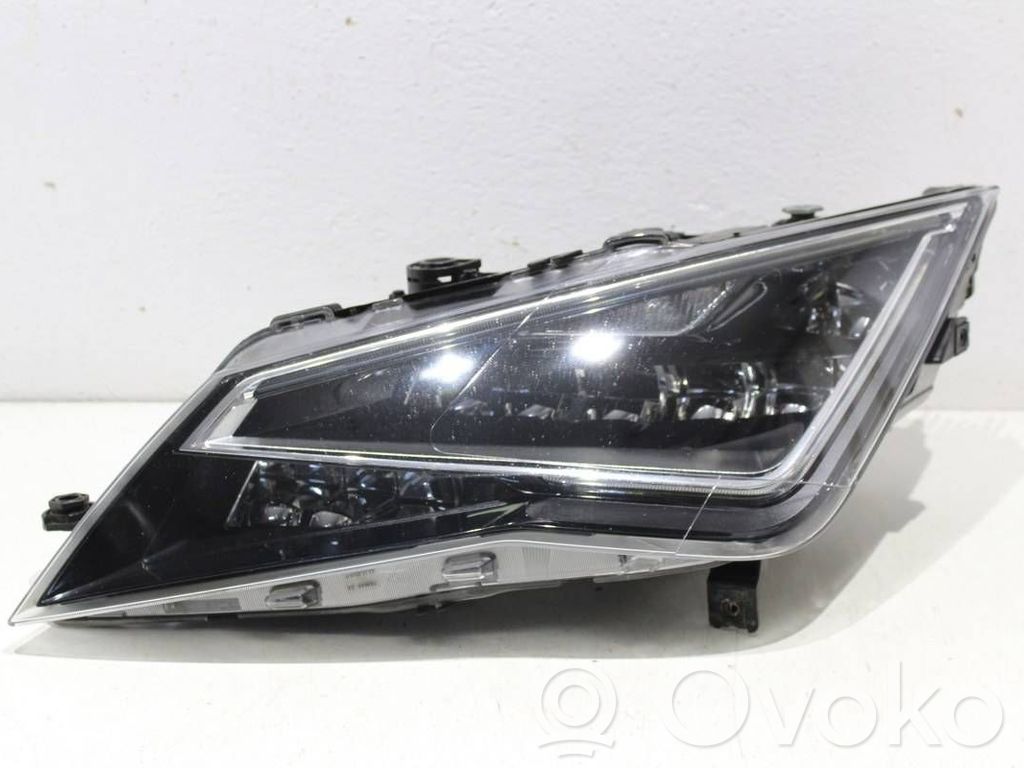 Seat Leon (5F) Scheinwerfer 