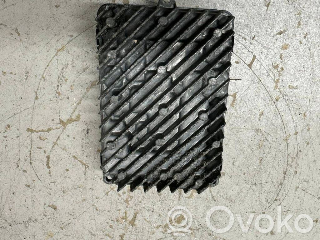 Audi Q7 4M Headlight ballast module Xenon 