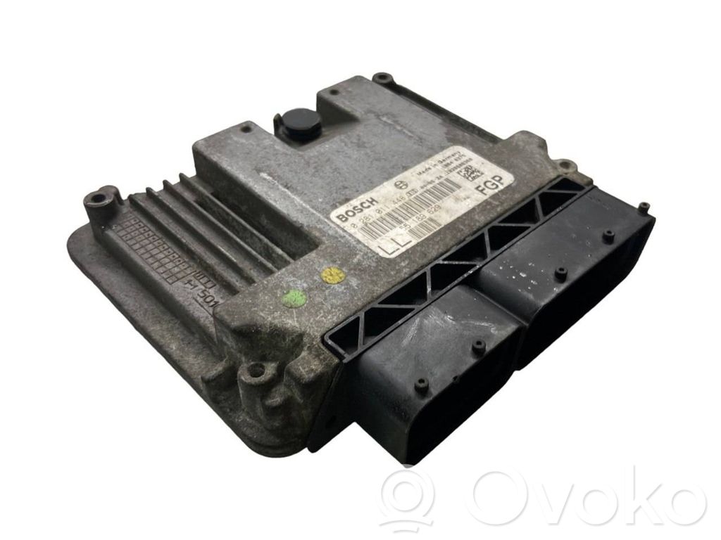 Opel Vectra C Engine control unit/module 