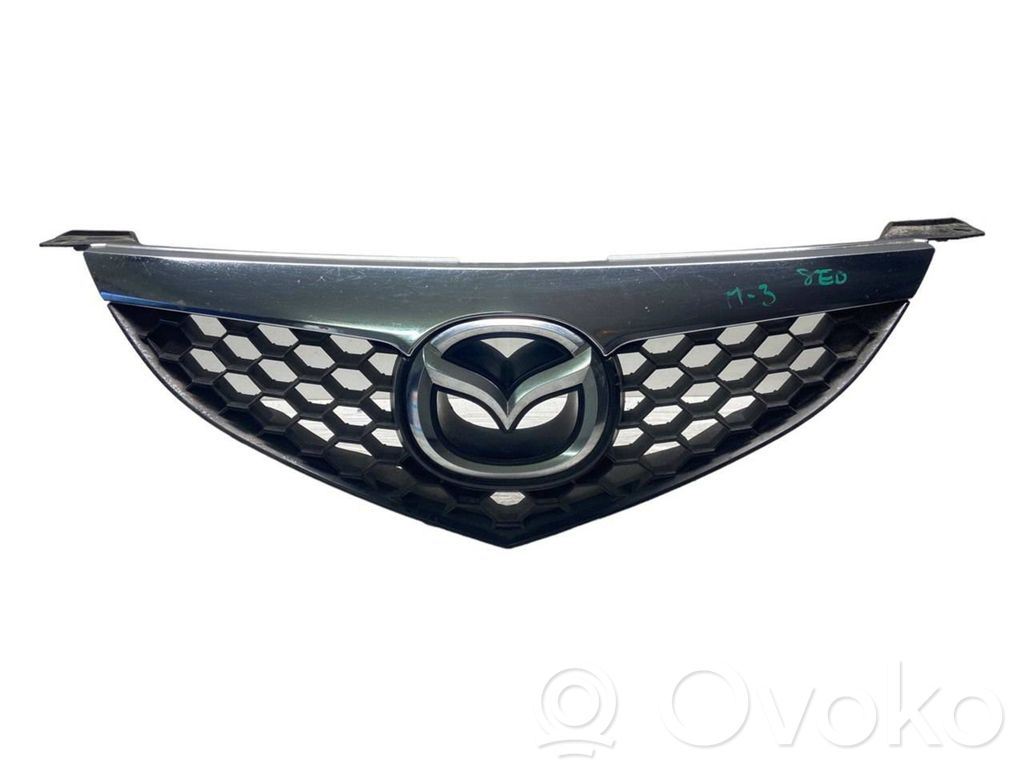 Mazda 3 I Etusäleikkö 