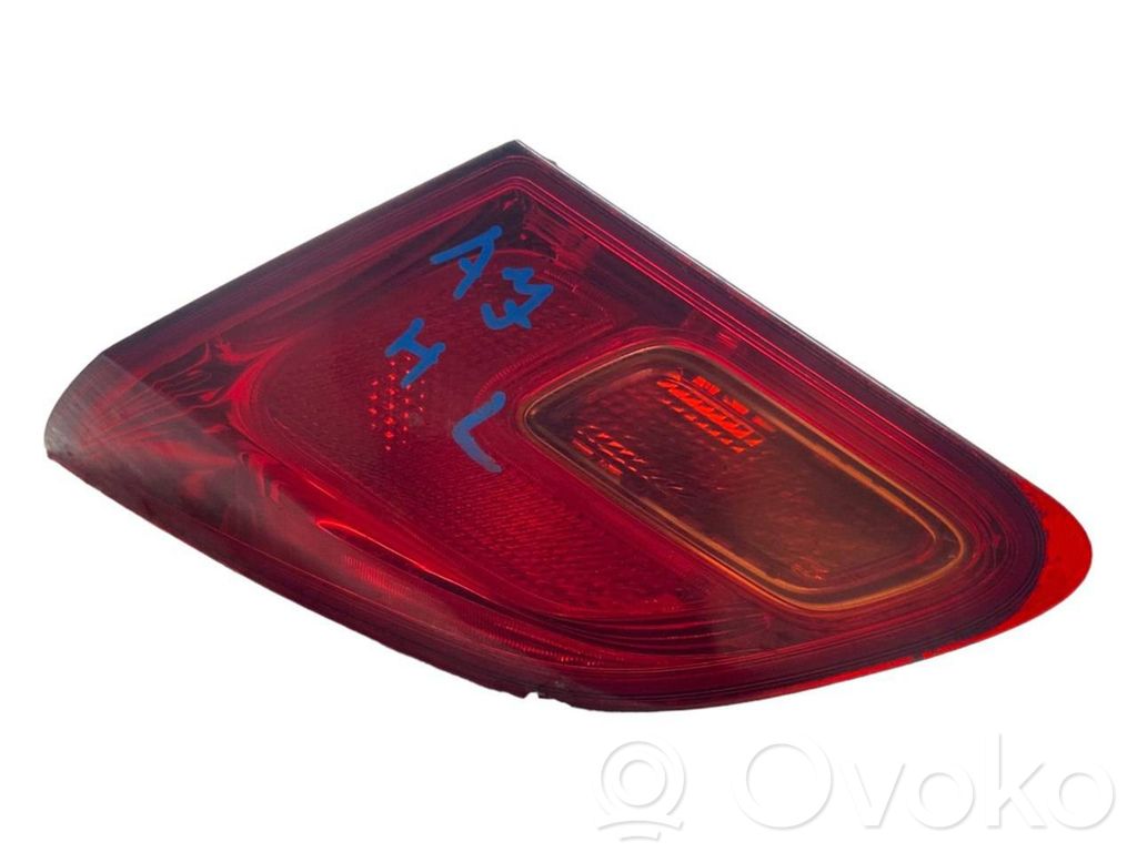 Opel Astra J Tailgate rear/tail lights 