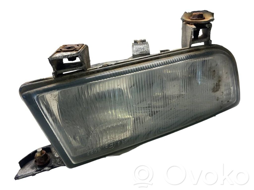 Miglas lukturis priekšā   284534,9201941