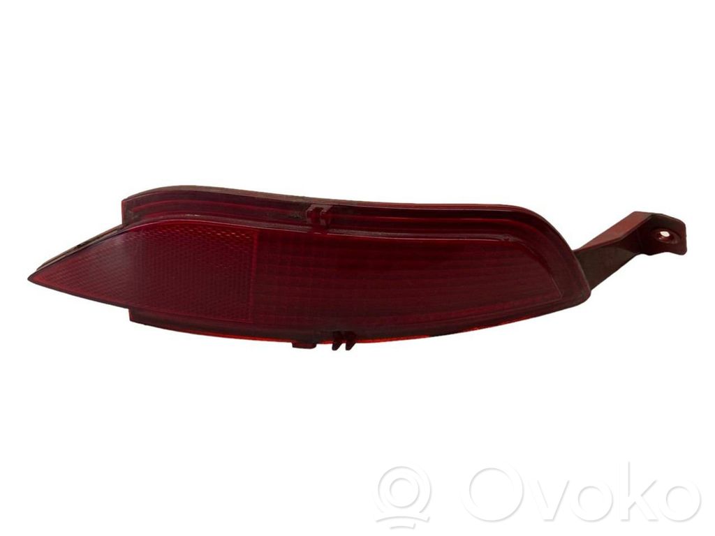 Reflector de faros/luces traseros   8A6117E847AB