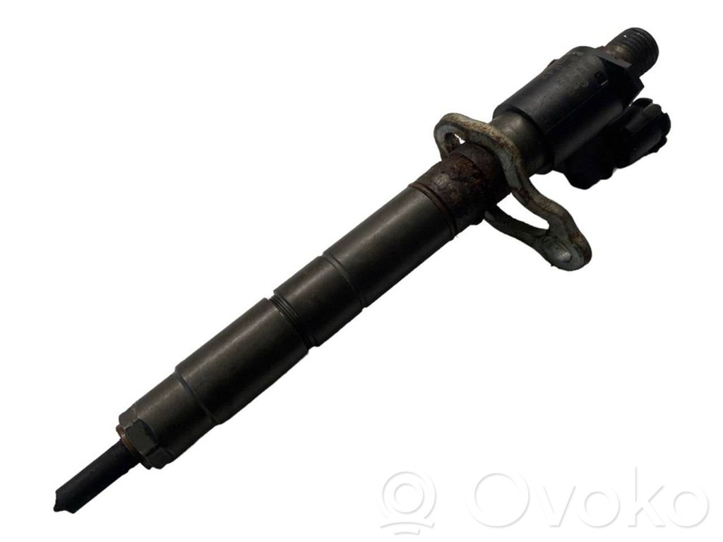 Inyector de combustible   313032382352,0445111,12111004102