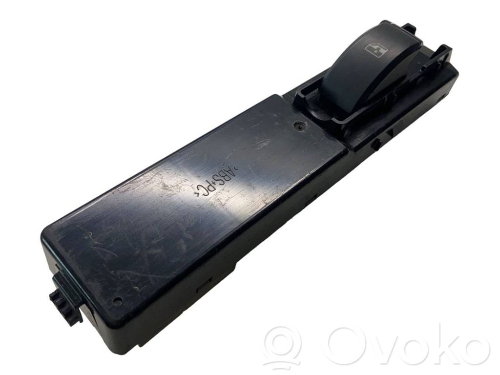 Electric window control switch   12772004
