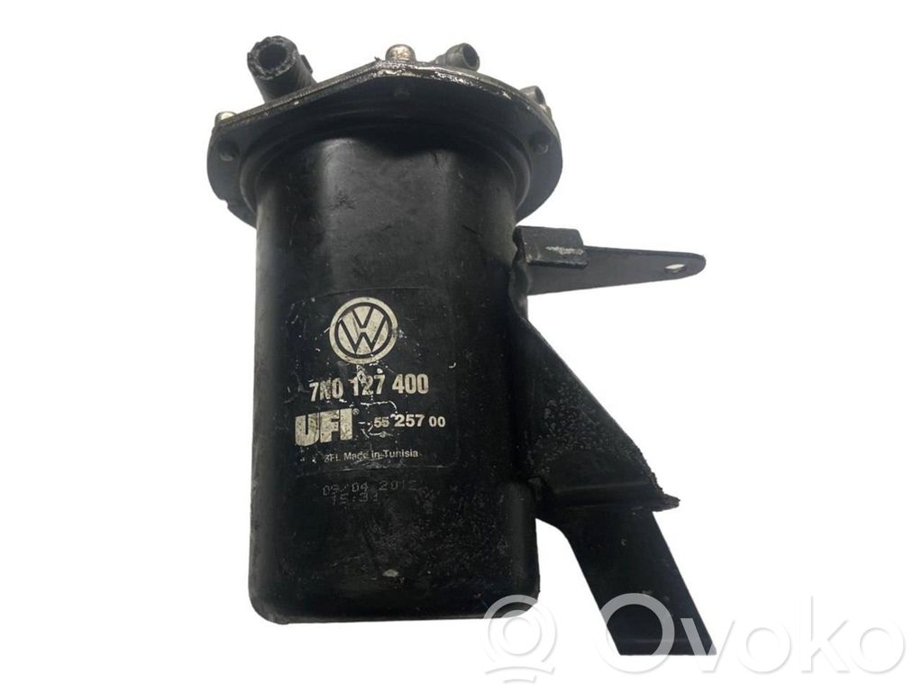 Volkswagen PASSAT B7 Obudowa filtra paliwa 