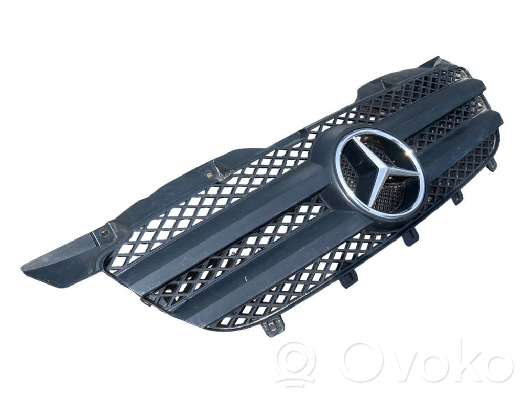 Mercedes-Benz Sprinter W906 Maskownica / Grill / Atrapa górna chłodnicy 