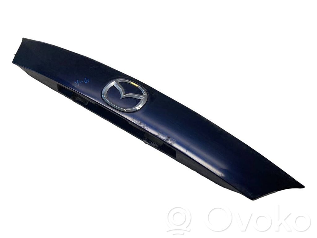 Mazda 6 Trunk door license plate light bar 