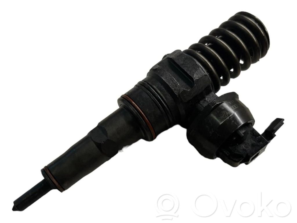 Audi A4 S4 B5 8D Inyector de combustible 