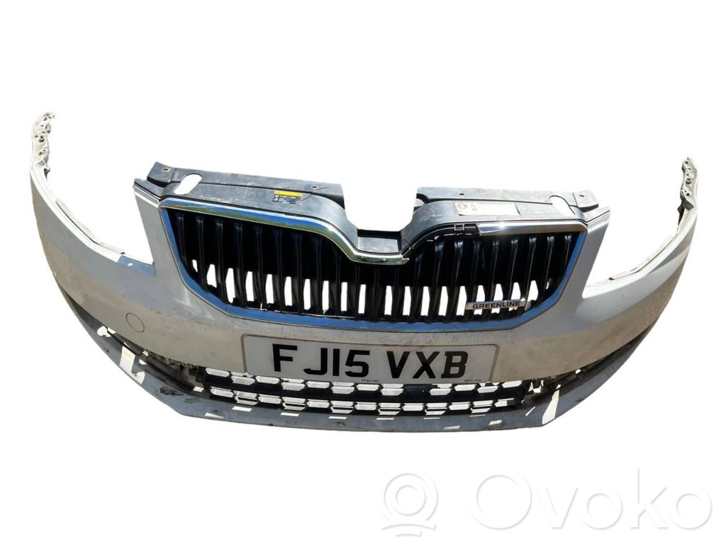 Skoda Octavia Mk3 (5E) Parachoques delantero 
