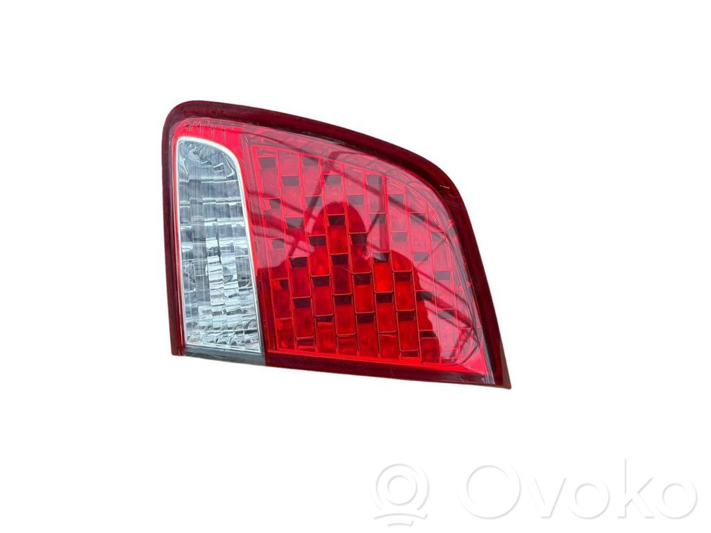 KIA Sorento Tailgate rear/tail lights 