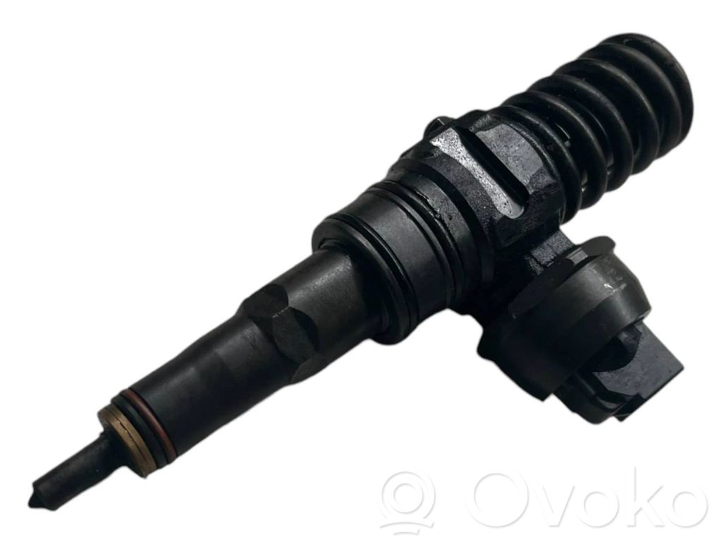 Volkswagen Golf Plus Inyector de combustible 
