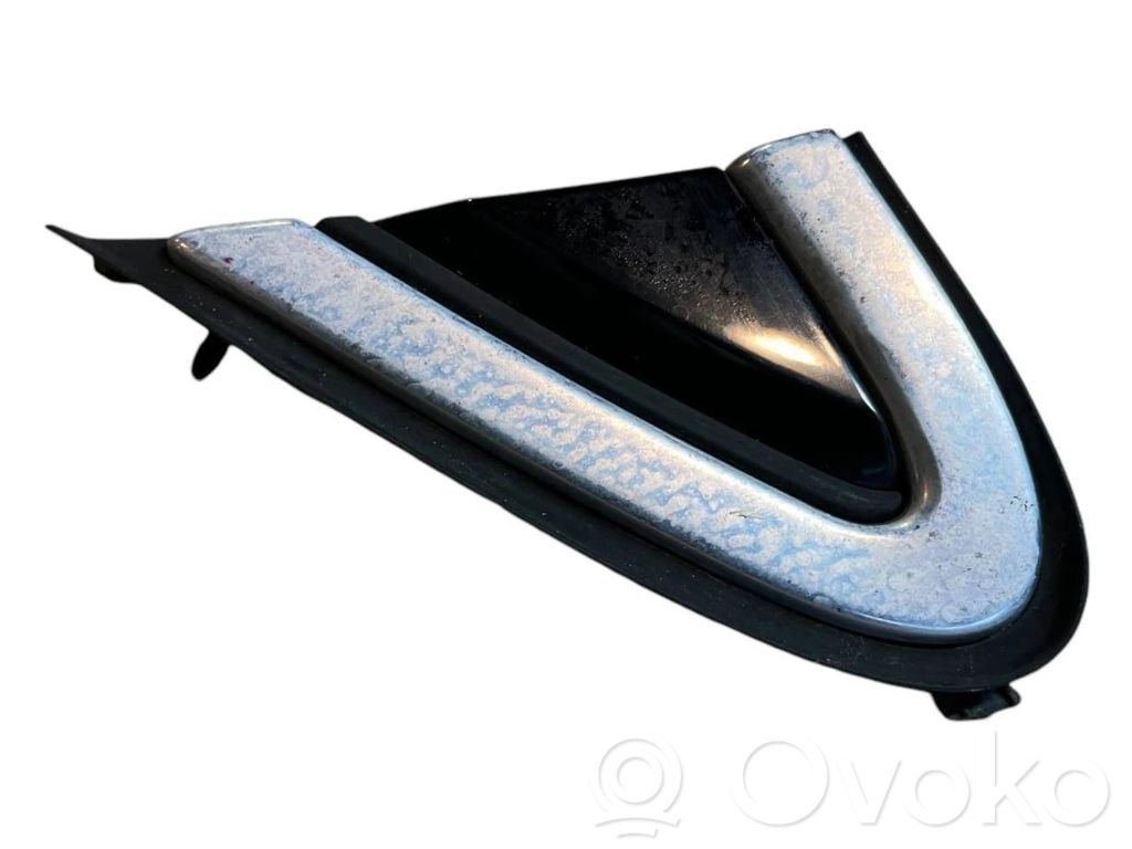 Volvo V40 Listwa / Uszczelka szyby drzwi 