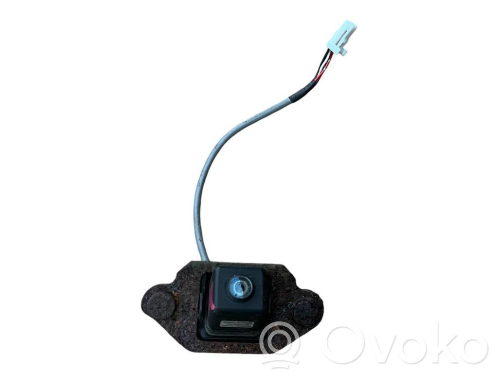 Nissan Qashqai Atpakaļskata kamera 