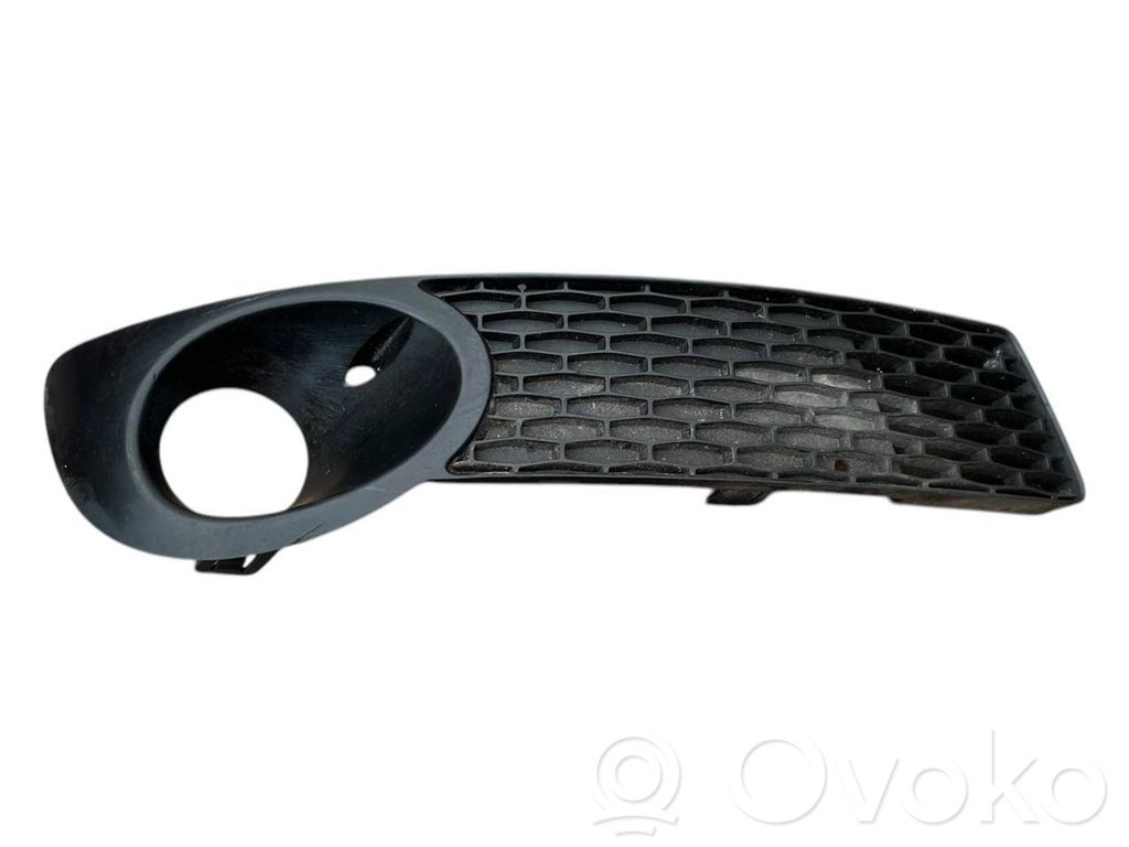 Saab 9-5 Front bumper lower grill 