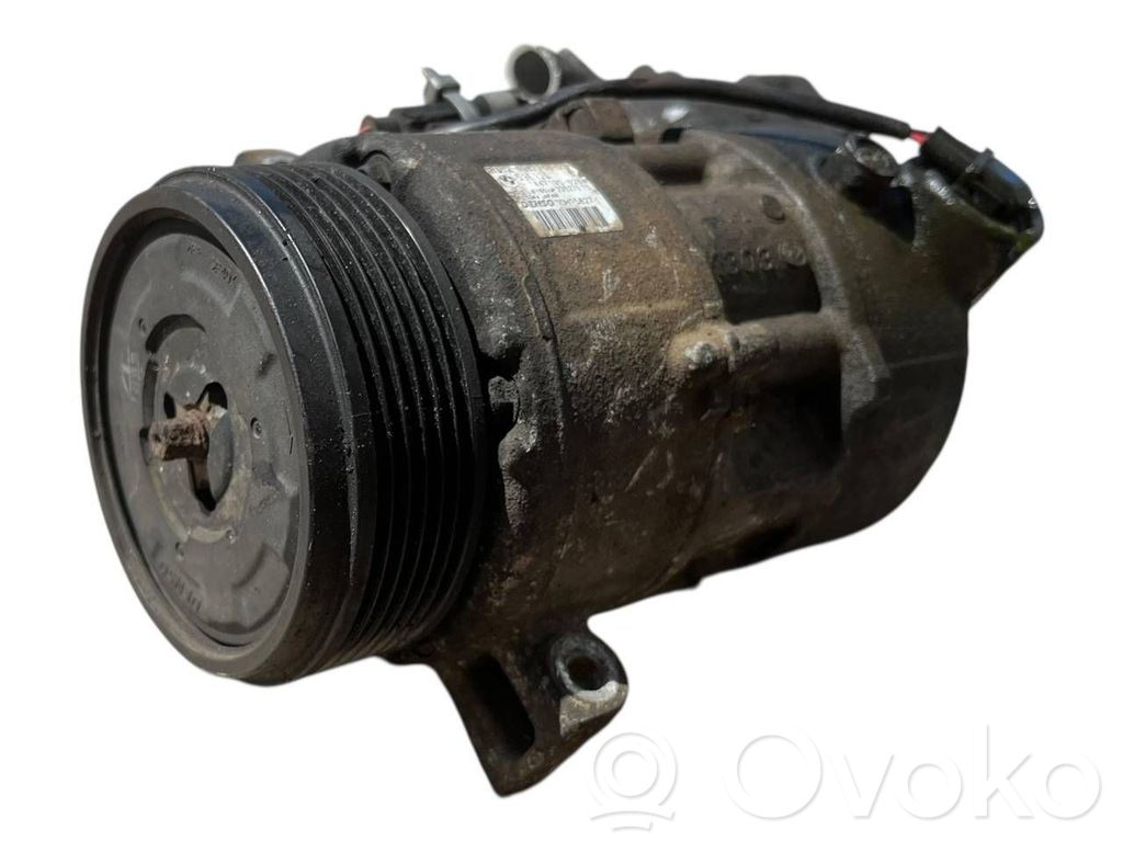 BMW 3 E90 E91 Ilmastointilaitteen kompressorin pumppu (A/C) 