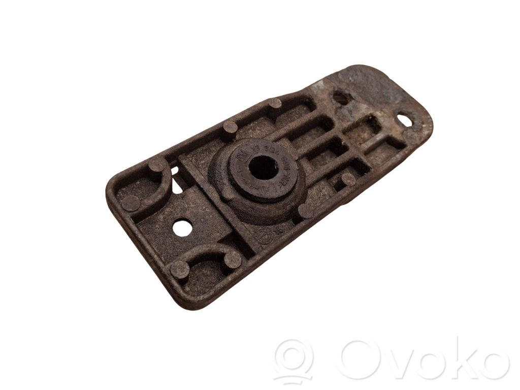 Opel Astra J Radiator support slam panel bracket 