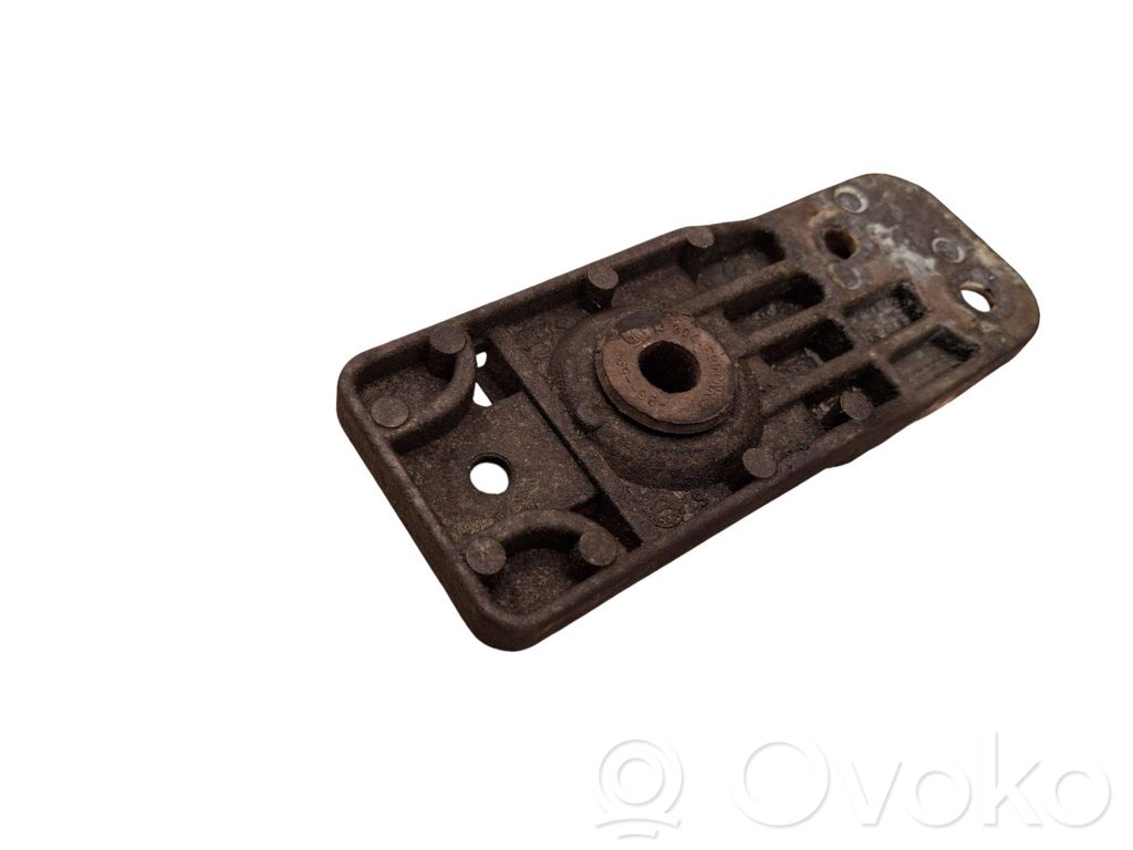 Opel Astra J Radiator support slam panel bracket 