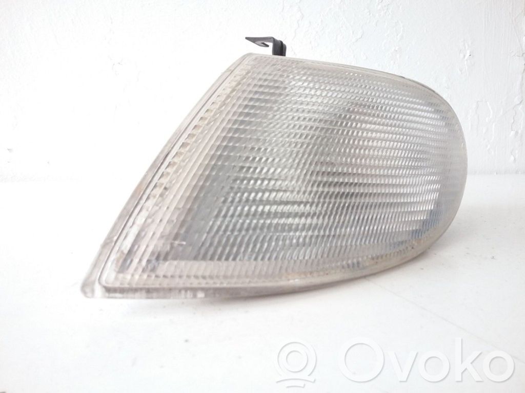 Ford Galaxy Front indicator light 