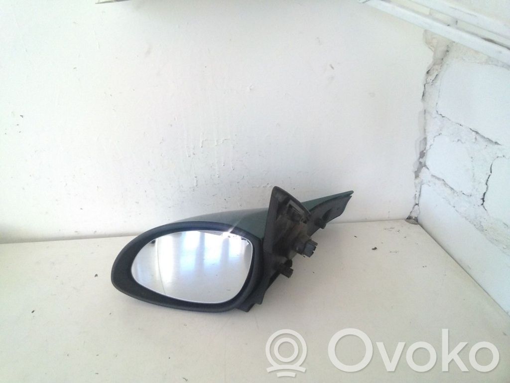 Opel Vectra B Front door electric wing mirror 