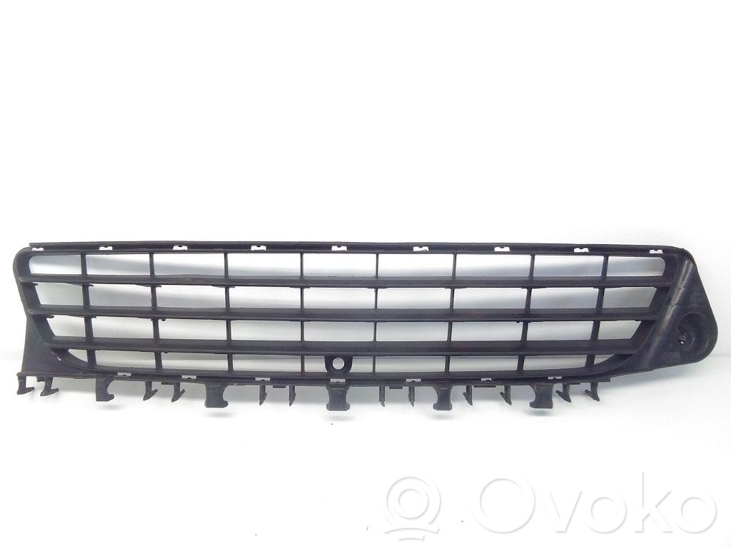 Opel Vectra C Front bumper lower grill 