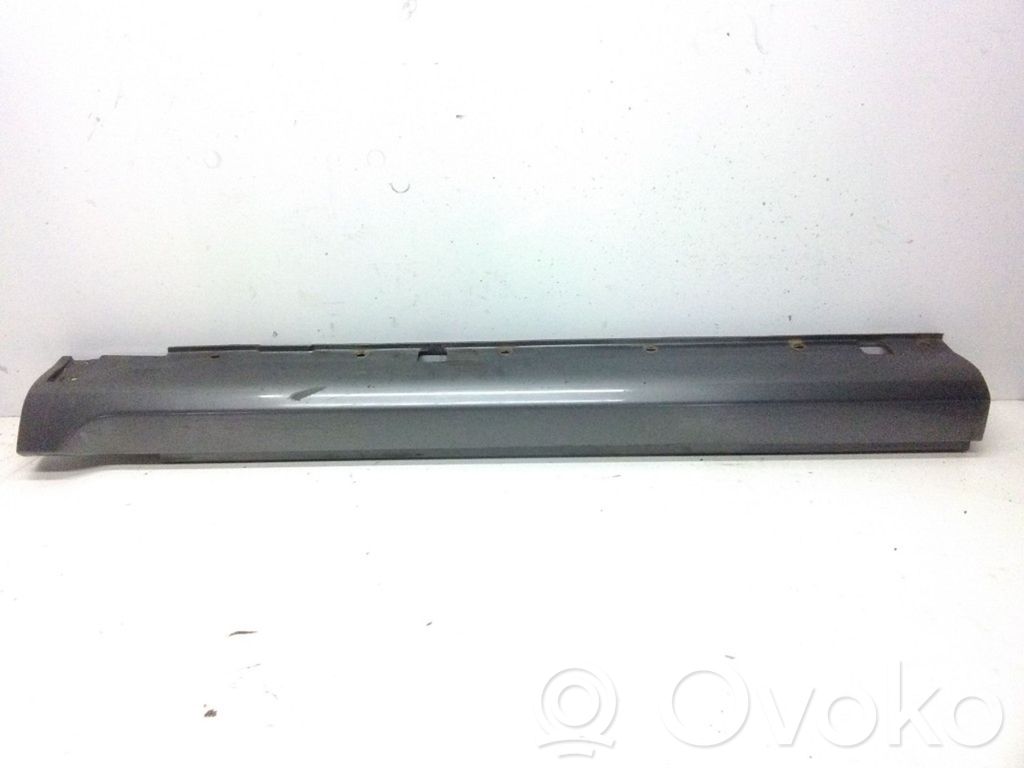 KIA Sorento Sill 