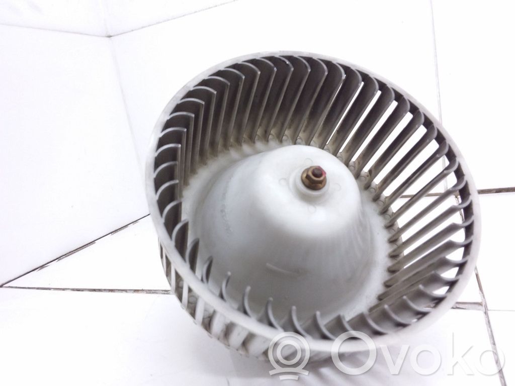 Nissan Almera Mazā radiatora ventilators 