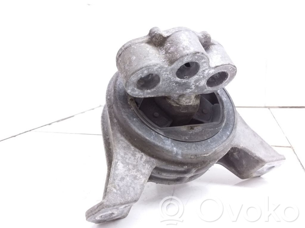 Opel Astra H Engine mount bracket 