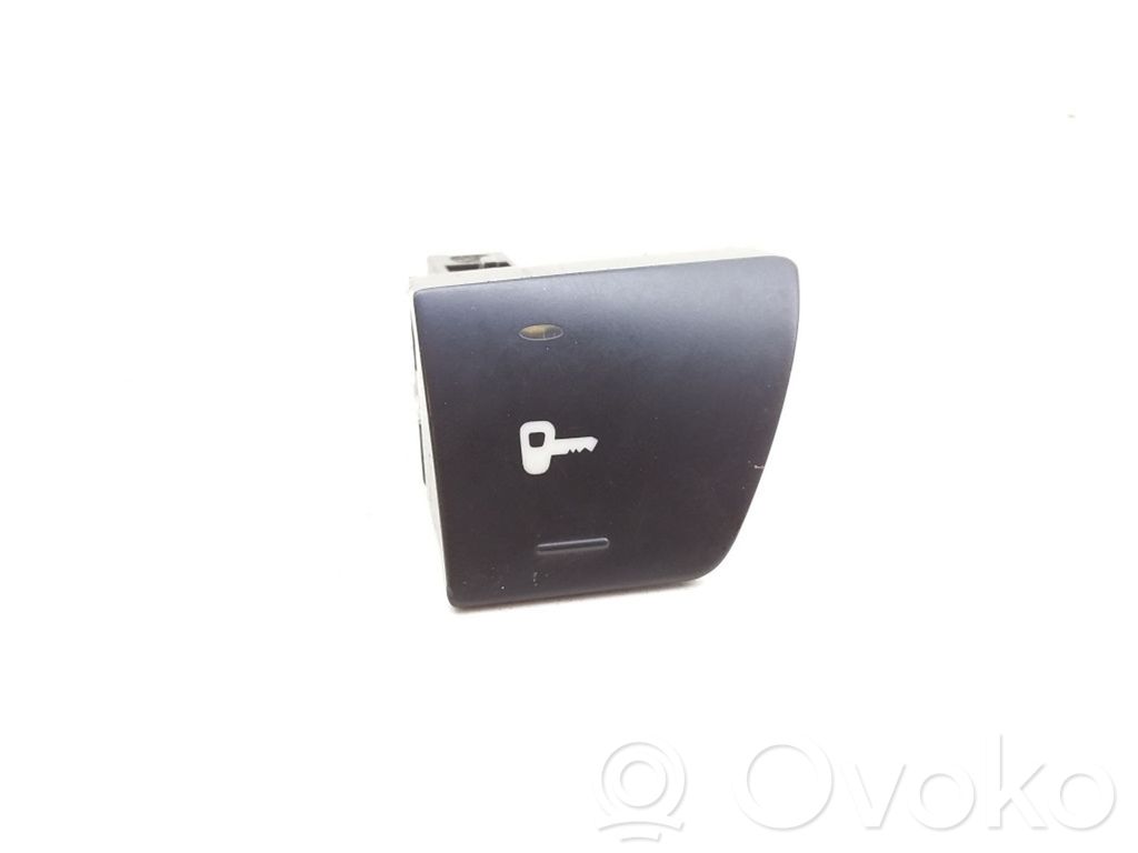 Peugeot 307 Central locking switch button 