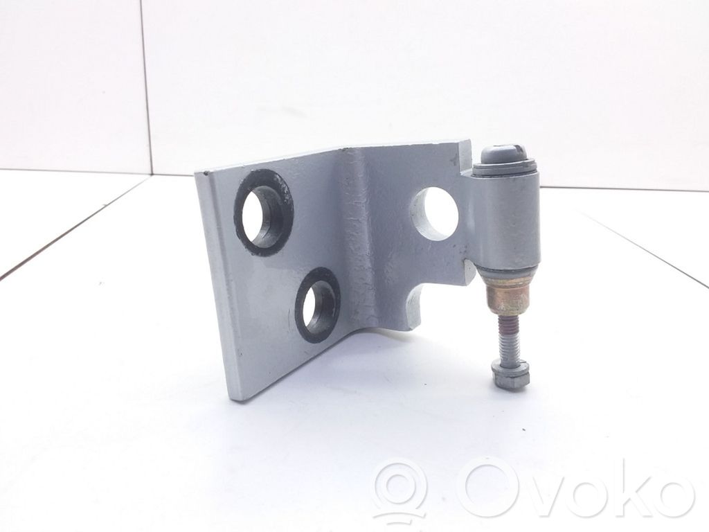 BMW X5 E53 Rear door lower hinge 
