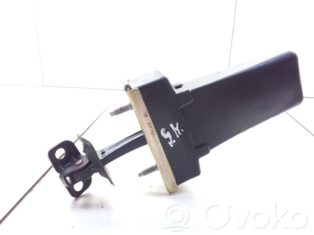 Saab 9-3 Ver2 Takaoven pidätin 
