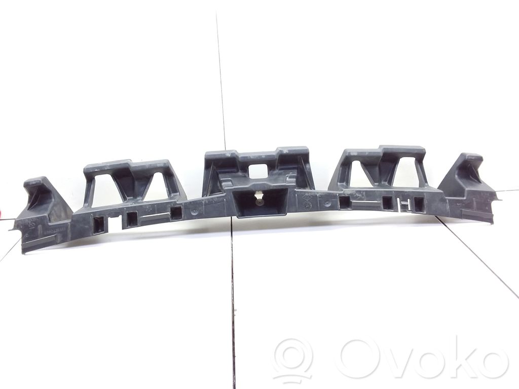 Renault Megane II Soporte de montaje del parachoques trasero 