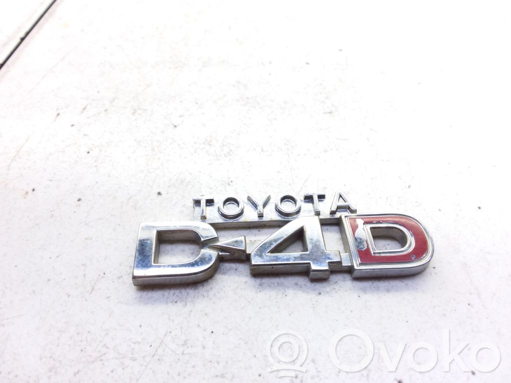 Insignia/letras de modelo de fabricante