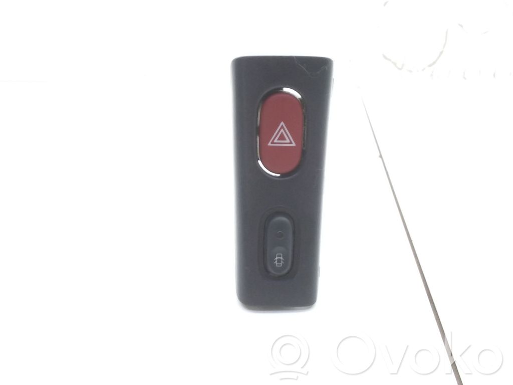 Renault Laguna I Hazard light switch 