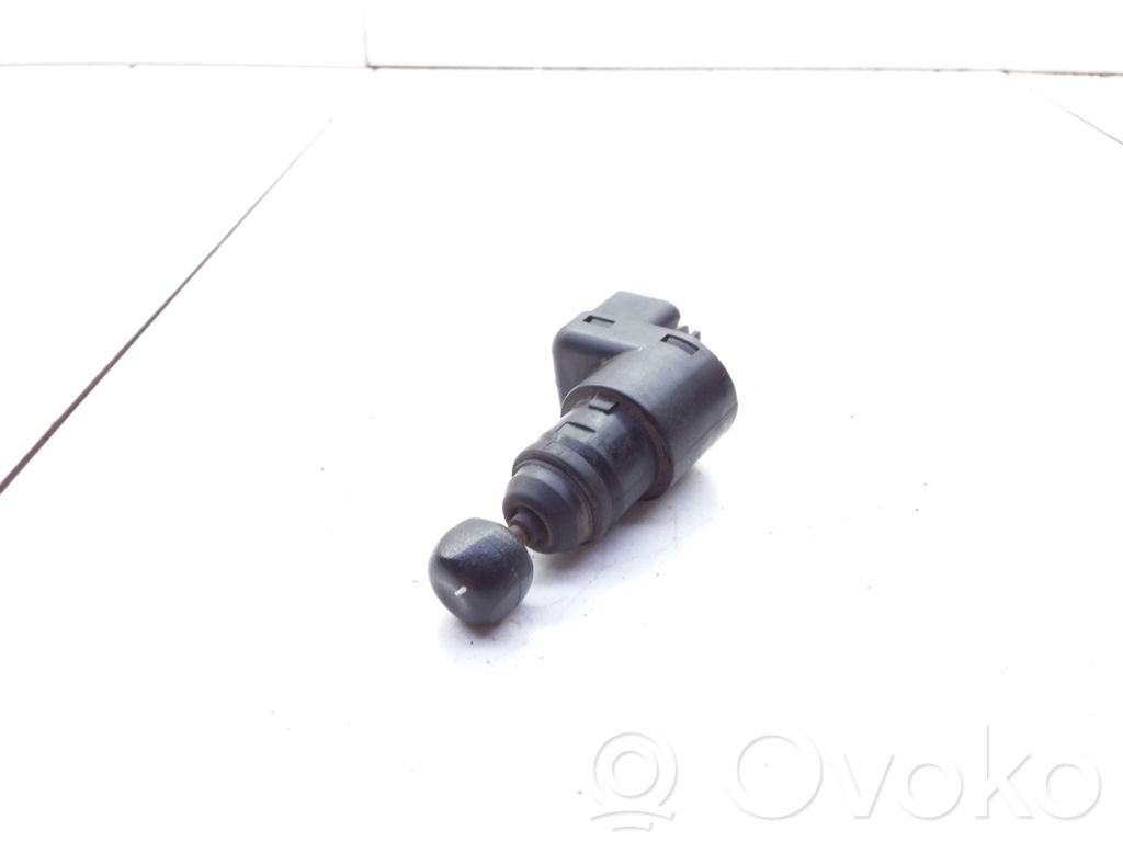 Wing mirror switch   Z7604