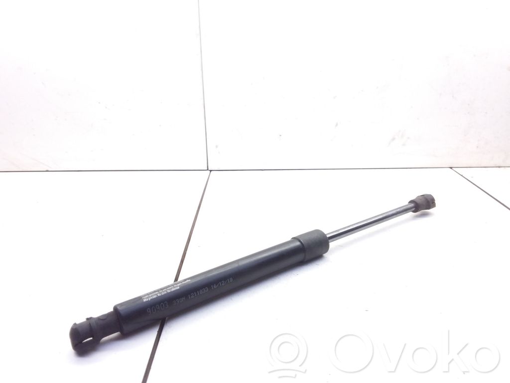 BMW 5 E60 E61 Tailgate/trunk strut/damper 