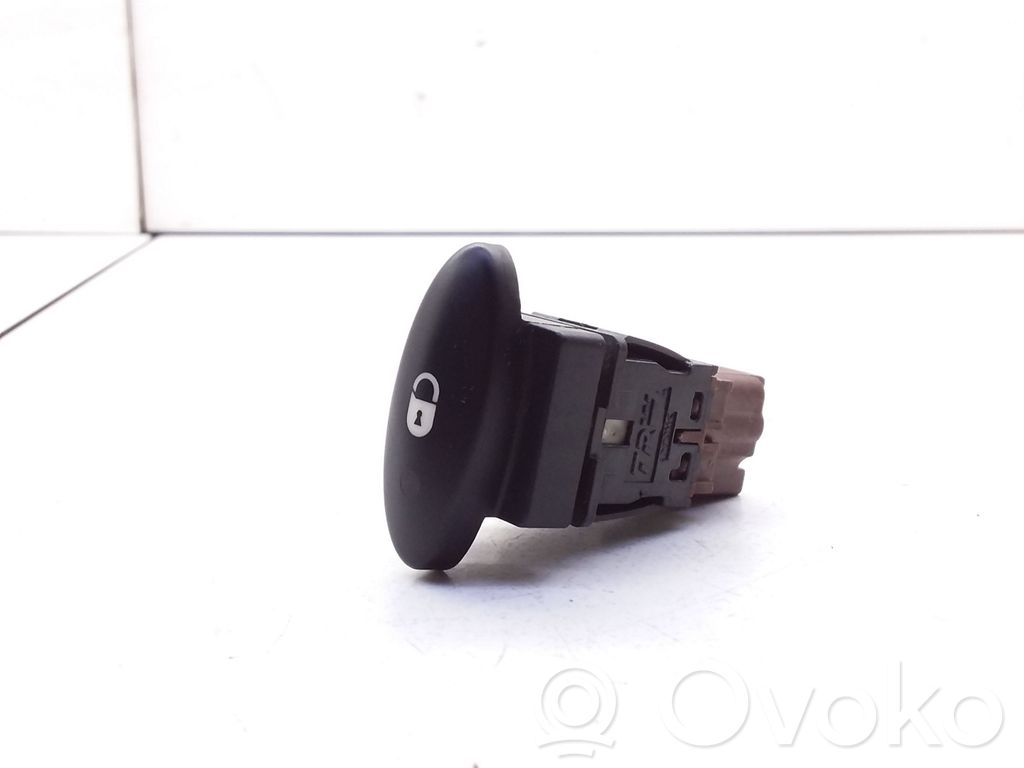 Central locking switch button   96326949
