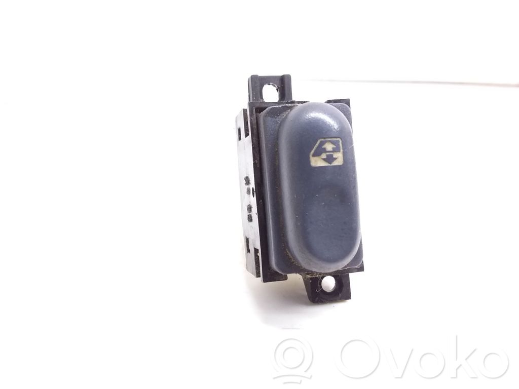Renault Espace III Electric window control switch 