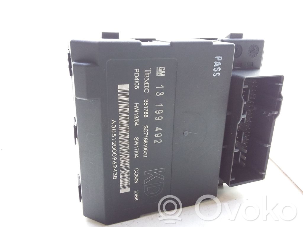 Opel Vectra C Unidad de control/módulo de carrocería central 