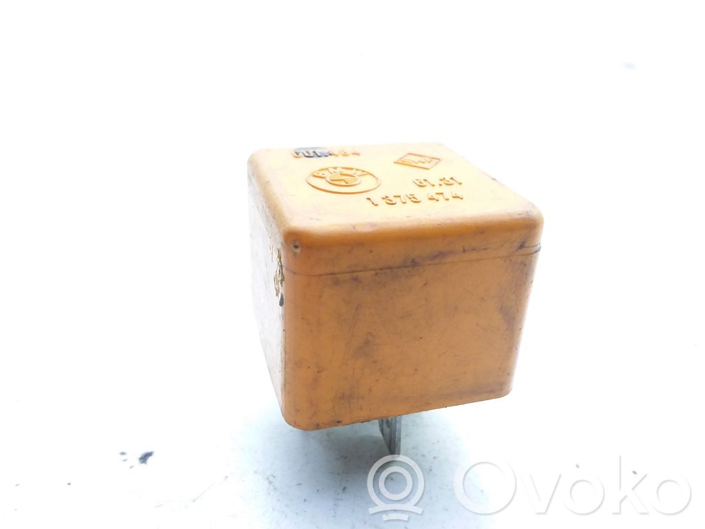 Hazard warning light relay   1375474,601484