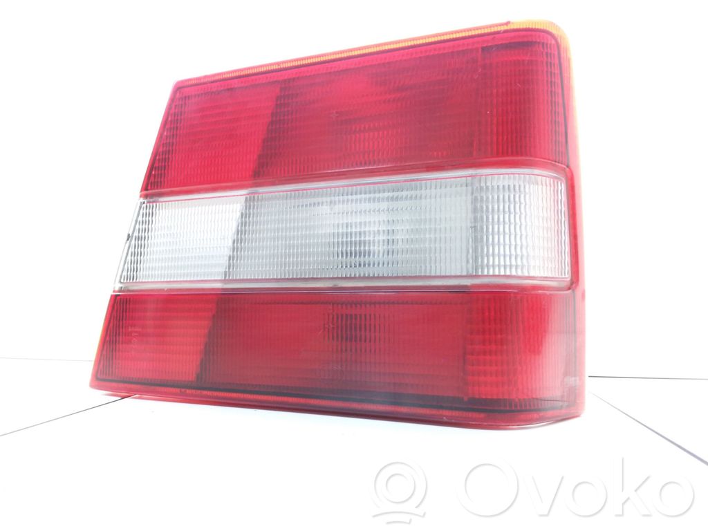 Volvo 940 Galinis žibintas kėbule 