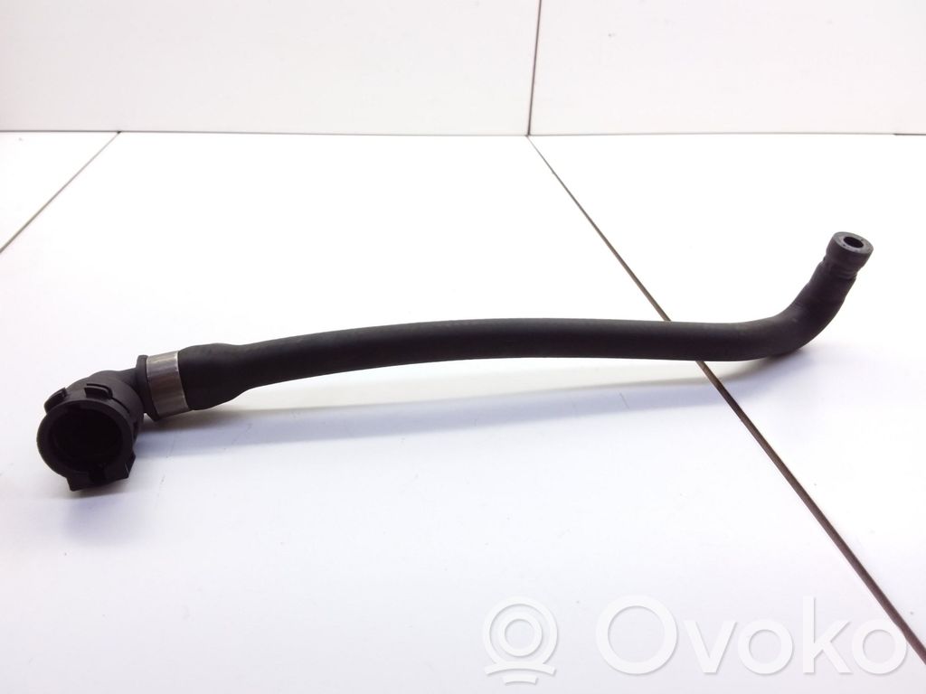 BMW 3 E90 E91 Engine coolant pipe/hose 