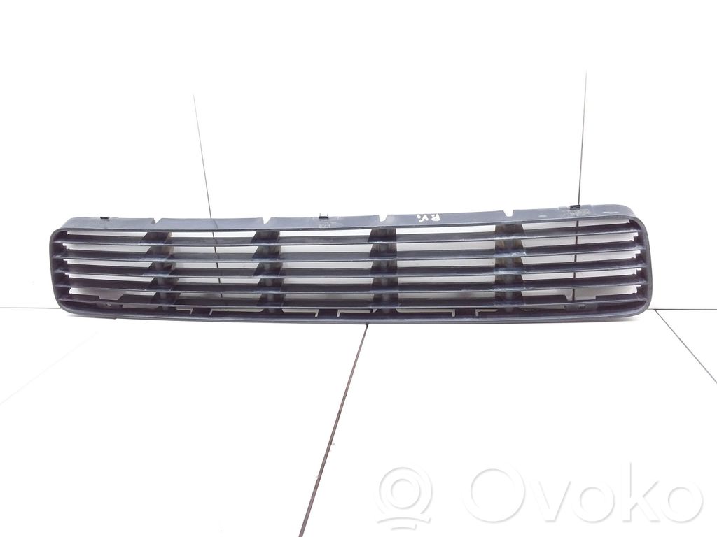 Volkswagen Caddy Grilă radiator față 