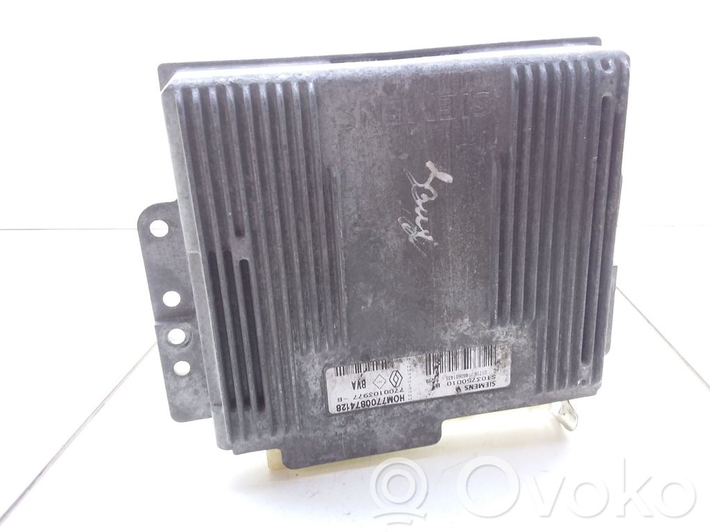 Engine control unit/module   7700103977,7700874128