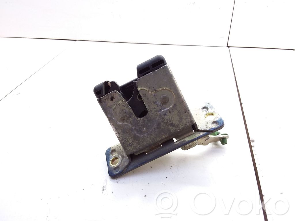 Opel Corsa B Tailgate/trunk/boot lock/catch/latch 