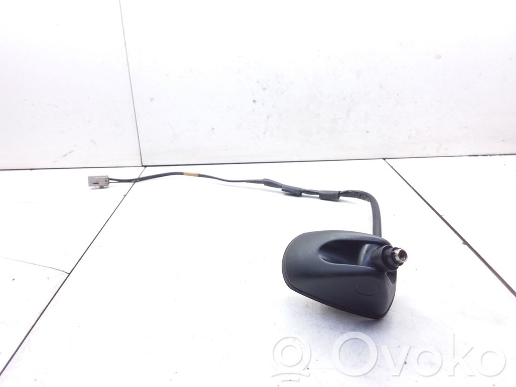 Subaru Forester SH GPS-pystyantenni 