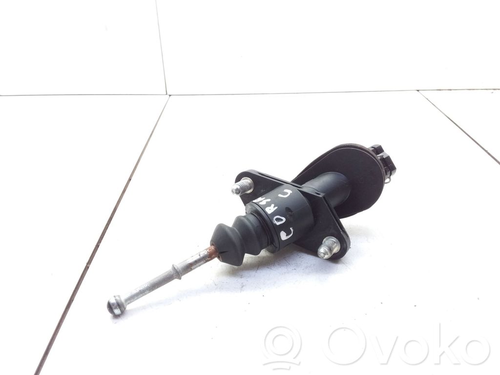 Opel Corsa C Kytkimen apusylinteri 