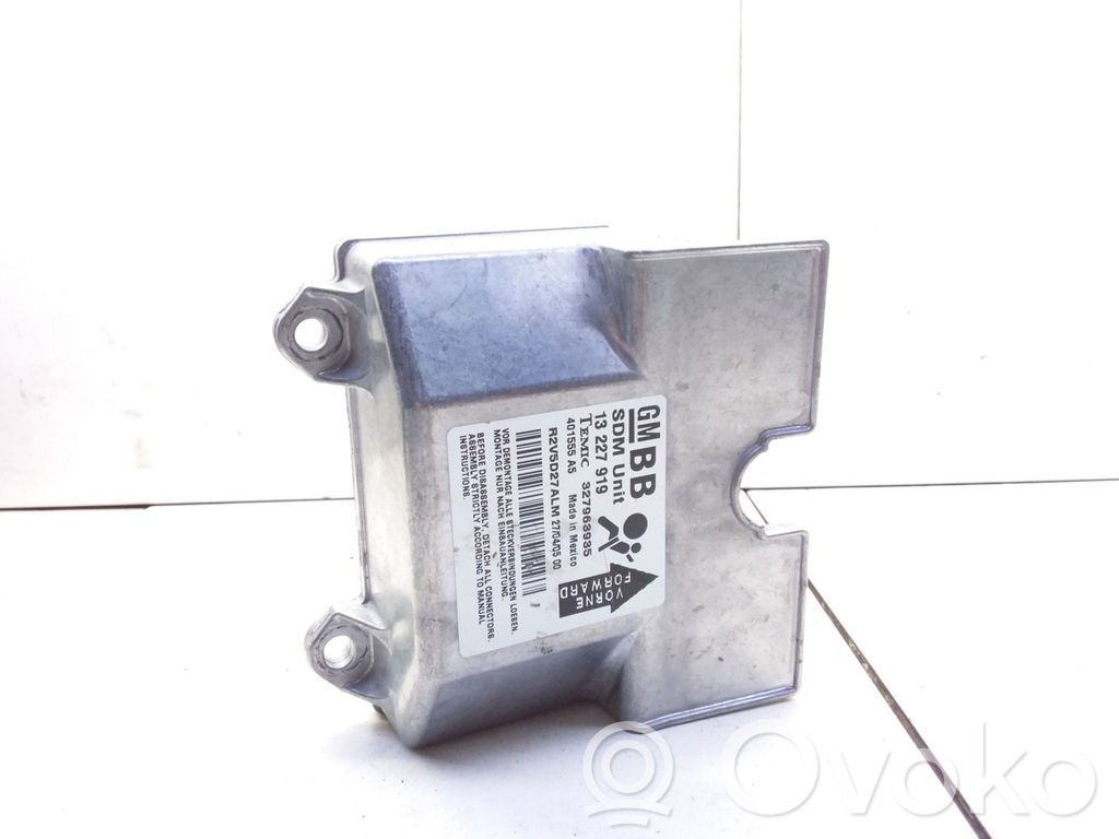 Opel Astra H Module de contrôle airbag 